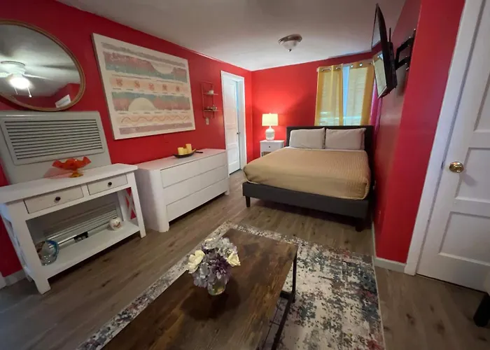 Cozy Studio Near Vsu, Sgmc & Moody Afb